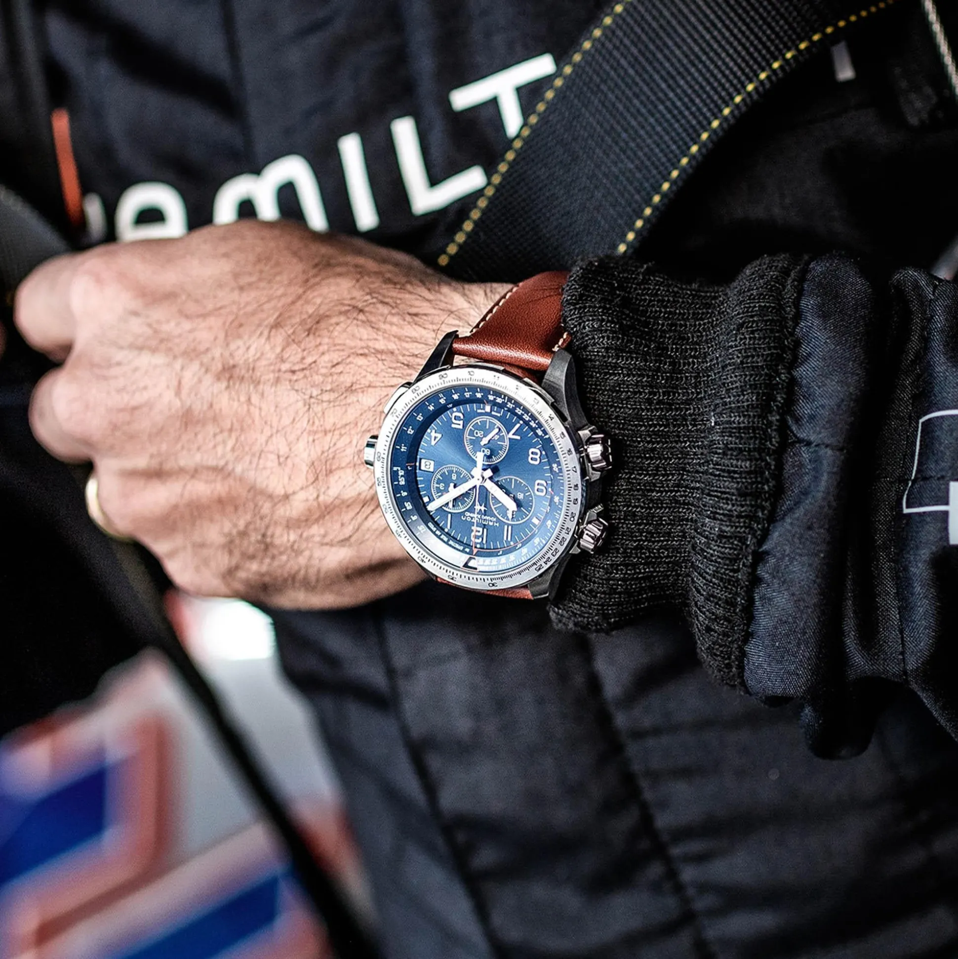 Khaki Aviation X-Wind GMT Chrono Quartz