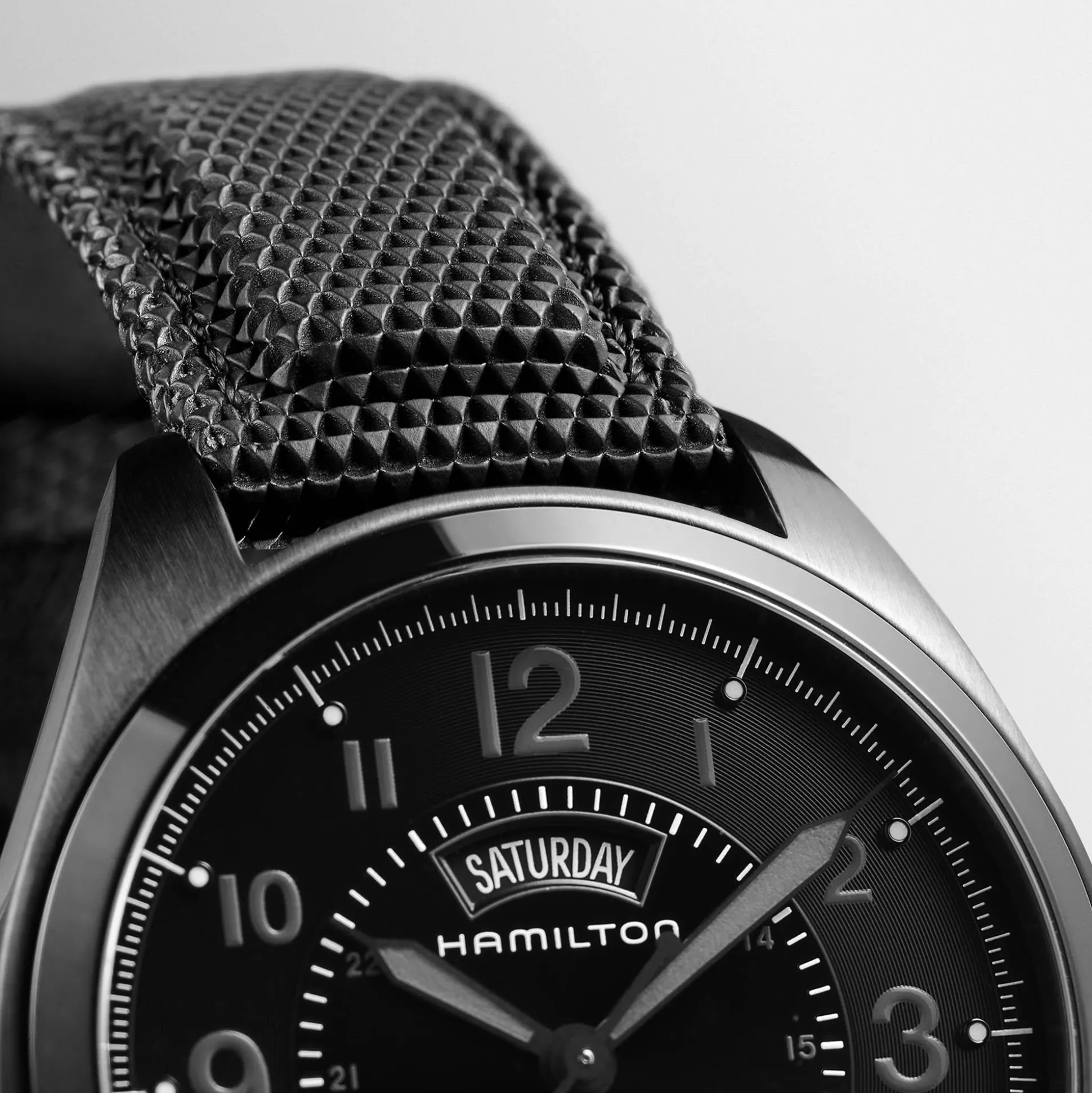 Khaki Field Day Date Auto