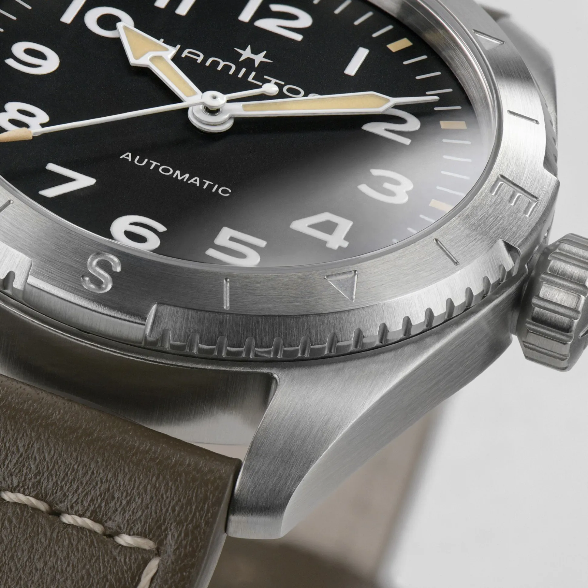 Khaki Field Expedition Auto