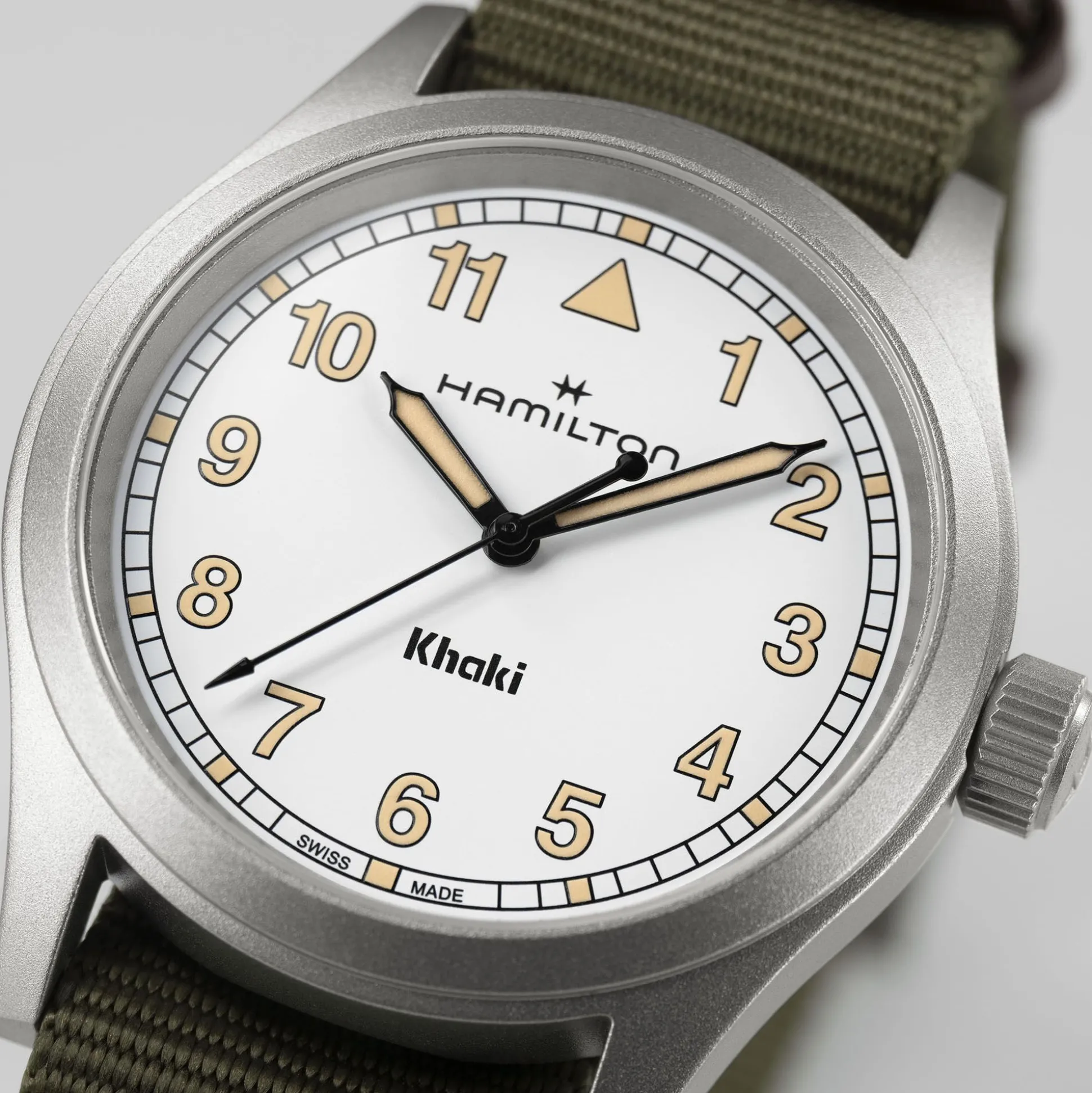 Khaki Field Quartz 38mm