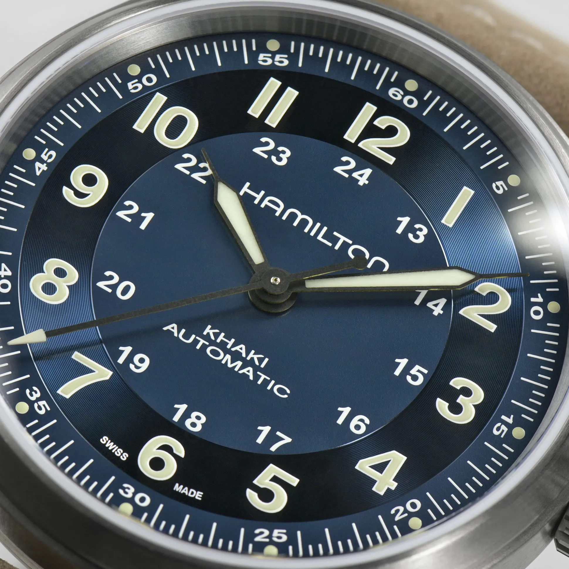 Khaki Field Titanium Auto