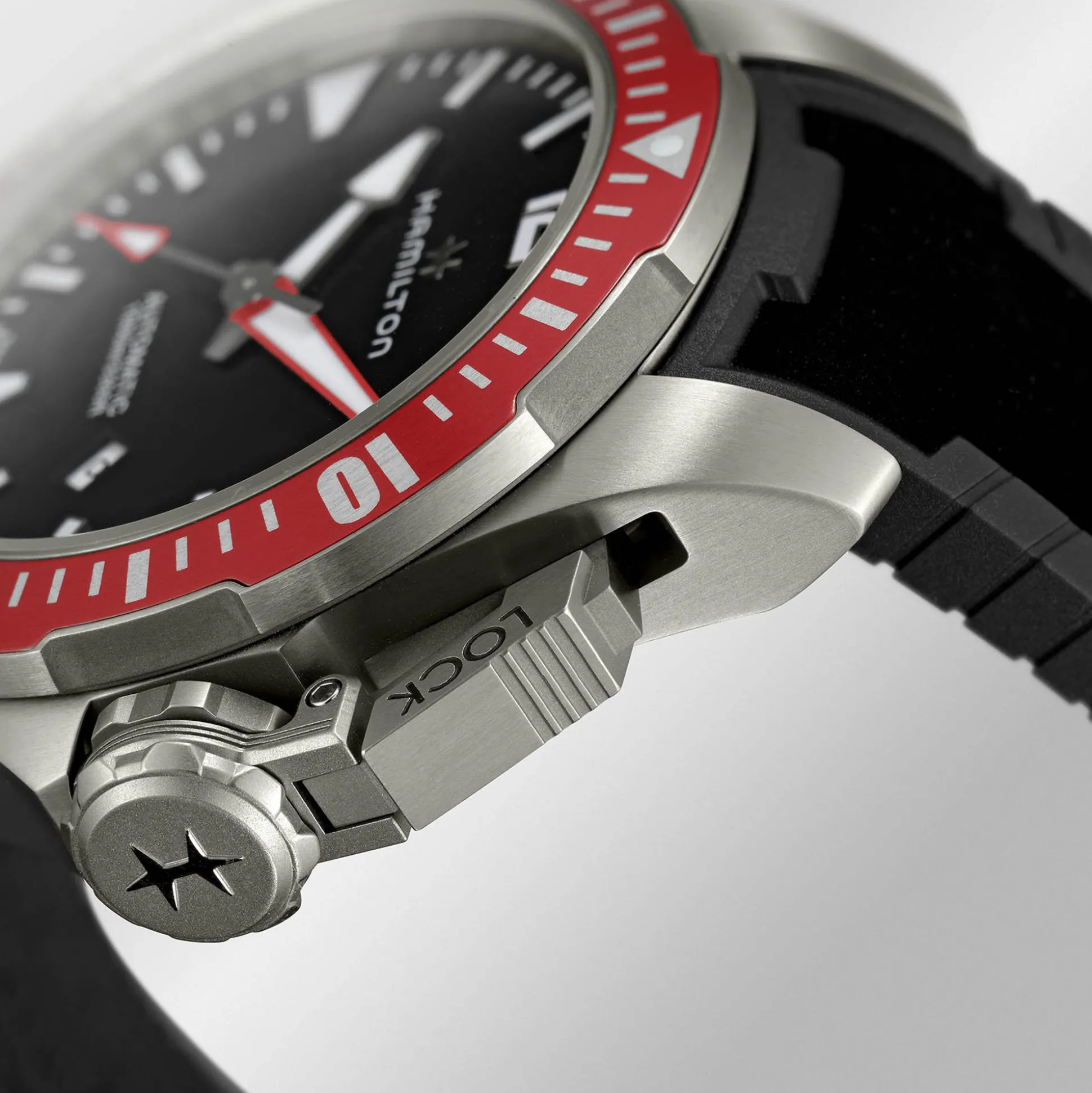 Khaki Navy Frogman Titanium Auto