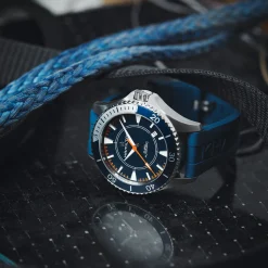 Khaki Navy Scuba Auto Syroco Special Edition